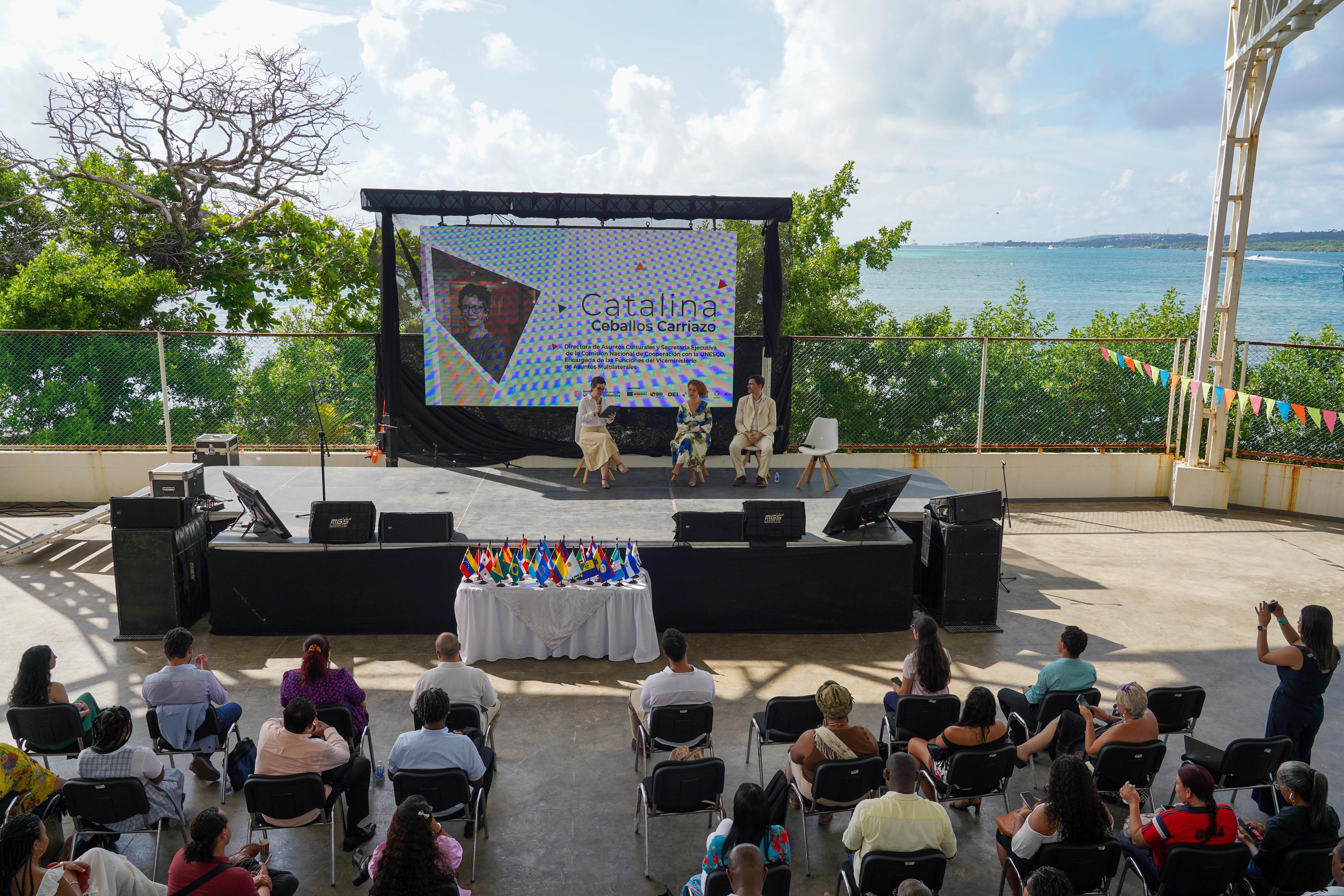 Ministra de Ciencia, Tecnología e Innovación, Yesenia Olaya Requene, evento San Andrés