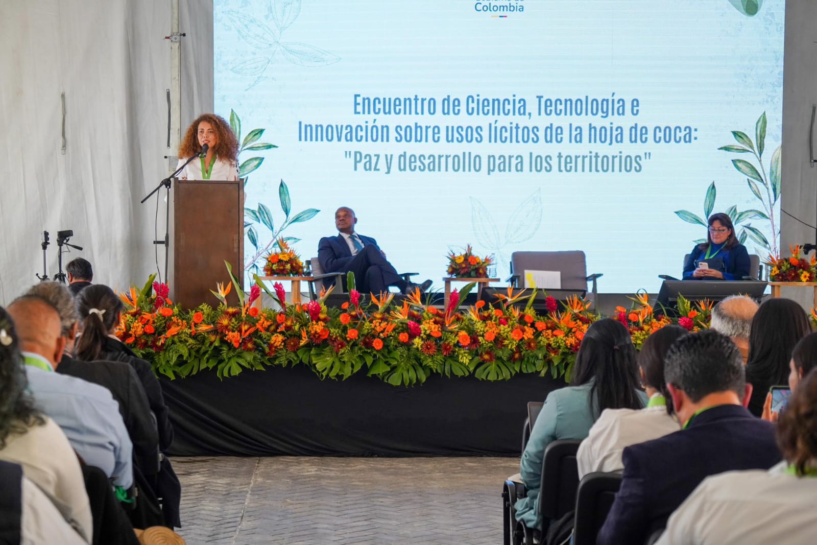 Encuentro de Ciencia, Tecnología e Innovación sobre usos lícitos de la hoja de coca