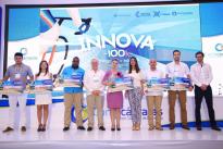 Premiación a empresarios ganadores del concurso INNOVA 100K. Foto/Lina Botero