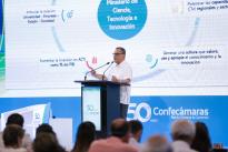 Colciencias participa en los 50 años de Confecamaras en su congreso 2019, dando a conocer lo que será Minciencias.