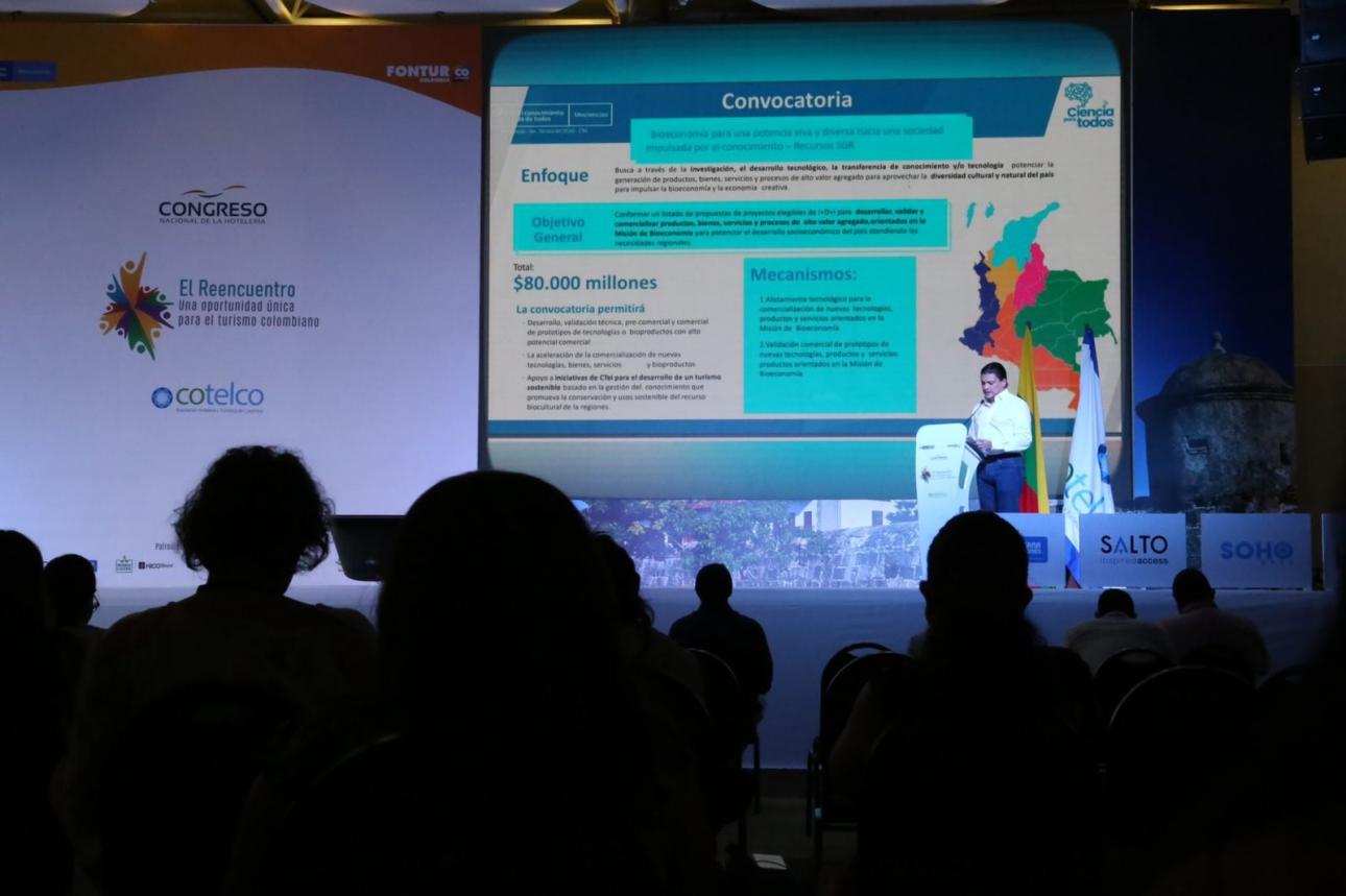 Nuestro ministro Tito José Crissien Borrero participó en el encuentro 'Una oportunidad única para el turismo colombiano', organizado por Cotelco Colombia, y durante su intervención habló de la contribución del sector de Ciencia Tecnología e Innovación.