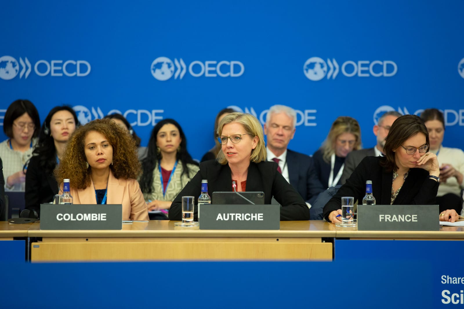 Ministra de Ciencias, Yesenia Olaya, en Reunión Ministerial del Comité de Política Científica y Tecnológica de la OCDE en París